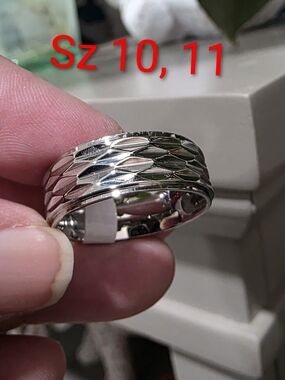 Sterling Silver Textured Band Ring - Silver